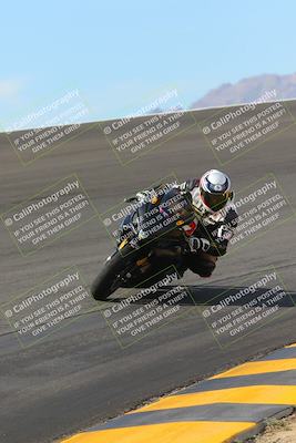 media/Nov-05-2022-SoCal Trackdays (Sat) [[f8d9b725ab]]/Bowl (1145am)/